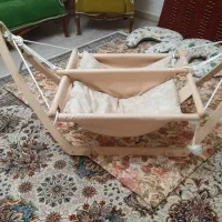 گهواره نوزاد دوقلو