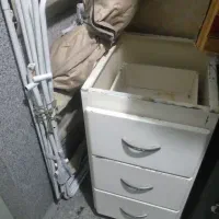 کابینت سه کشوه محکم فلزی|آب‌چکان و نظم‌دهنده ظروف|تهران, بهارستان|دیوار