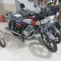 هوندا ۲۰۰همتاز