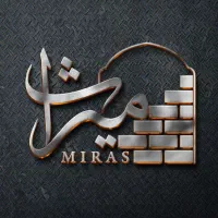 سه نفر کارگر ساده تخلیه و بارگیری اجر