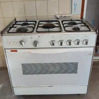 فر گاز سالم . تمیز . گلین گاز Galin Gaz