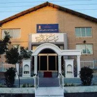 نیروی کار آقا جوان