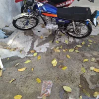 موتور سیکلت هوندا ۱۵۰ تمیز در حد صفر