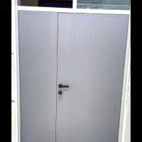 متخصص نصب و تعمیر درب های ضد سرقت و چوبی