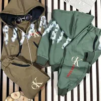 اسب تک شاخ|اسباببازی|هامون, |دیوار