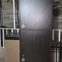کمد لباس سالم و تمیز