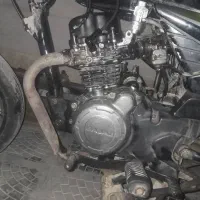 موتور سیکلت ۱۲۵ پلاتینا شرکت هندی باجاج