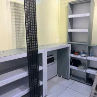 قیمت‌مناسب،ویترین(MDF)ضخیم مناسب پوشاک|فروشگاه و مغازه|رشت, معلم|دیوار