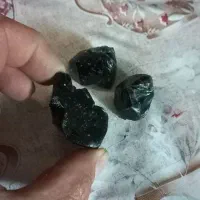 سنگ که نور ازش رد میشه و سنگ مشکوک به سنگ کهکشان