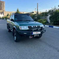 نیسان پیکاپ ۸۱ با لوازم افرودی