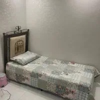 تخت خواب یکنفره فرفورژه|تخت و سرویس خواب|مشهد, سناباد|دیوار