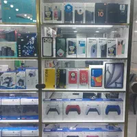 گوشی موبایل لپ‌تاپ پلی