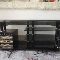 میز تلویزیون شیشه ای