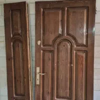 در دو لنگه آپارتمان