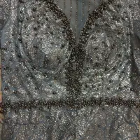 لباس مجلسی|لباس|رباط‌کریم, رباط‌کریم|دیوار