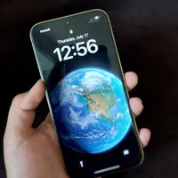 ایفون ۱۳پرو|موبایل|اصفهان, باغ فدک|دیوار