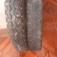 لاستیک موتور و کلاه کاسکت رادین