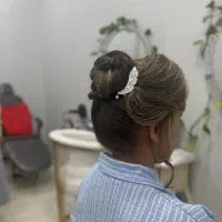 خدمات زیبایی|خدمات آرایشگری و زیبایی|شیراز, گلشن|دیوار