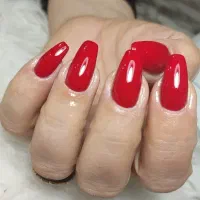 خدمات مانیکور و پدیکور|خدمات آرایشگری و زیبایی|رشت, چله خانه|دیوار
