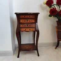 میز تلفن|میز تلفن|میانه, |دیوار