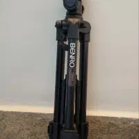 سه پایه دوربین