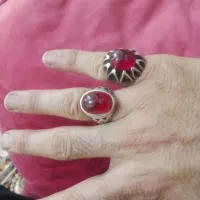 دوعددانگشتریاقوت