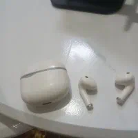 ایرپاد سفید