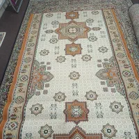 ۱عددگلیم اشپزخانه و۱عددکناره کاملاسالم وتازه