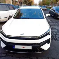 کی ام سی j7 مدل ۱۴۰۲ گارانتی فعال معاوضه میشود|خودرو سواری و وانت|تبریز, |دیوار