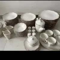 طوس چینی الیزابت لب طلا آب نخورده سالم سالم