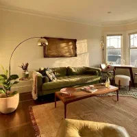 واحد ۹۷متری ، محدوده پاسداران(روی فی)