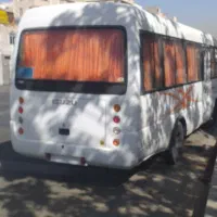 مینی بوس ایسوزو ۹۰
