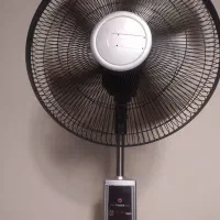 پنکه پایه دار|پنکه و تصفیه‌کنندهٔ هوا|تهران, سوهانک|دیوار