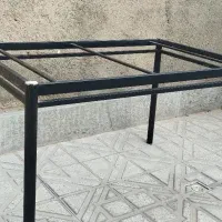 میز غذاخوری بدون صندلی