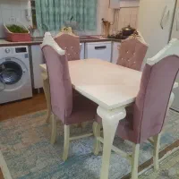 میز غذاخوری ۴ نفره