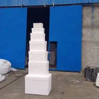 تولید وفروش یونولیت یخدان|ظروف نگهدارنده، پلاستیکی، یکبارمصرف|شیراز, کرونی(خاتونک)|دیوار