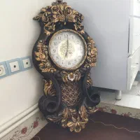 ساعت دیواری