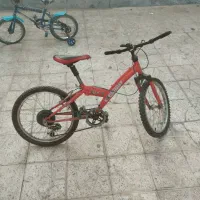 دوچرخه سایز ۲۰ و ۱۸