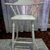 صندلی چوبی