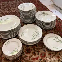 سرویس ظروف گل گندمی|ظروف سرو و پذیرایی|رشت, پیرسرا|دیوار