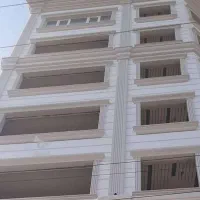 شاگرد ساختمان با درآمد خوب