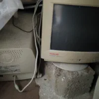 دو عدد مانیتور سالم