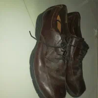 کفش بسیار بزرگ پا