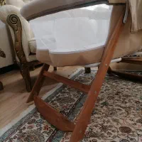 گهواره بچه نوی نو خوشگل و مارک|تخت و صندلی بچه|رشت, سعدی (تختی)|دیوار