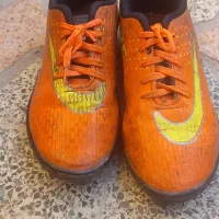 کفش فوتبال نو بدون زدگی