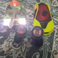 ماشین کنترلی و تانک رقصنده چراغدار