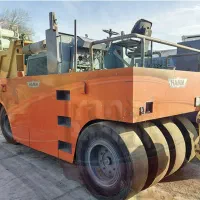 راننده غلطک آهنی و لاستیکی