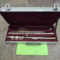 فلوت کلید دار