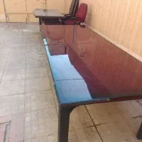 میز مدیریت و میز کنفرانس