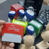 چاپ بنر ، چاپ استیکر ، کارت ویزیت